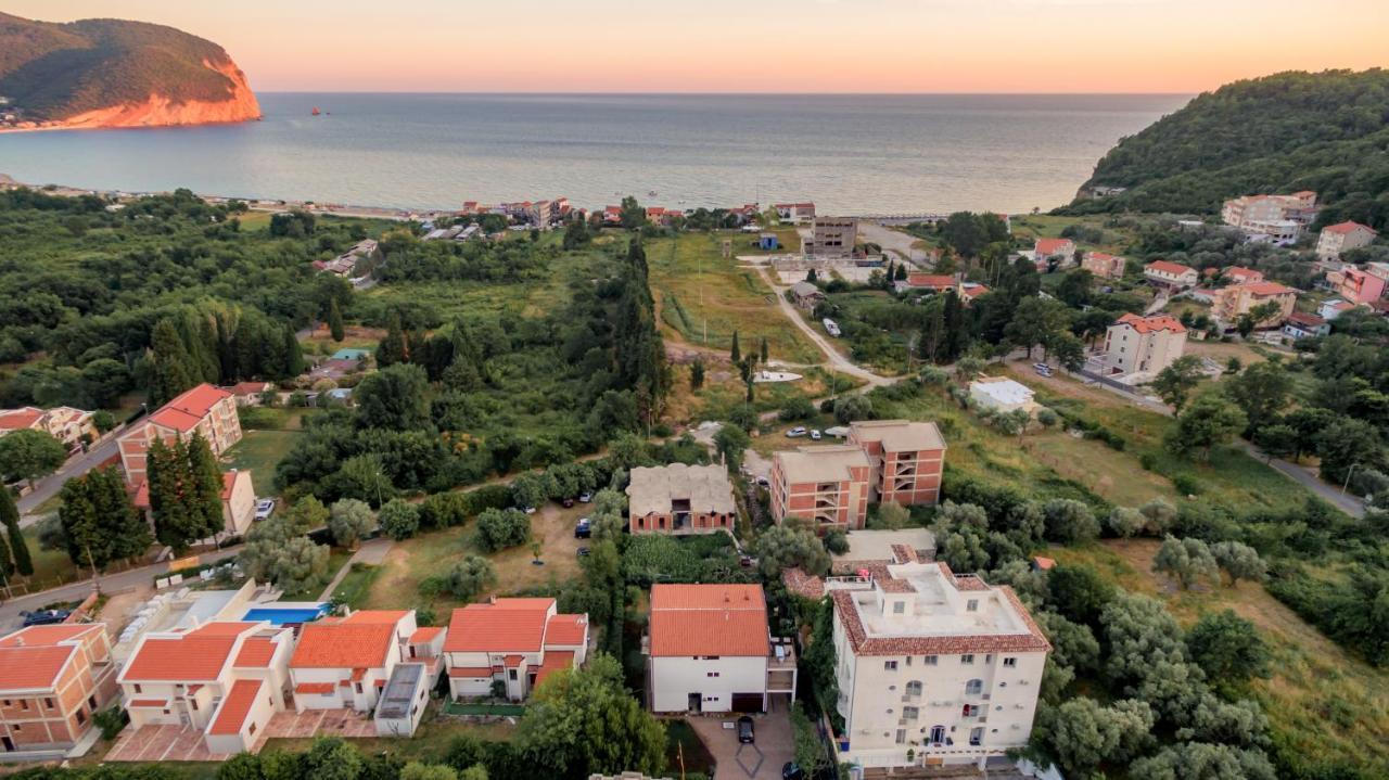 Holiday Home Sea Petrovac ภายนอก รูปภาพ